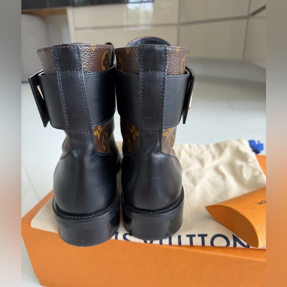 Louis Vuitton Monogram Black and Brown Combat Boots - Picture 4 of 10